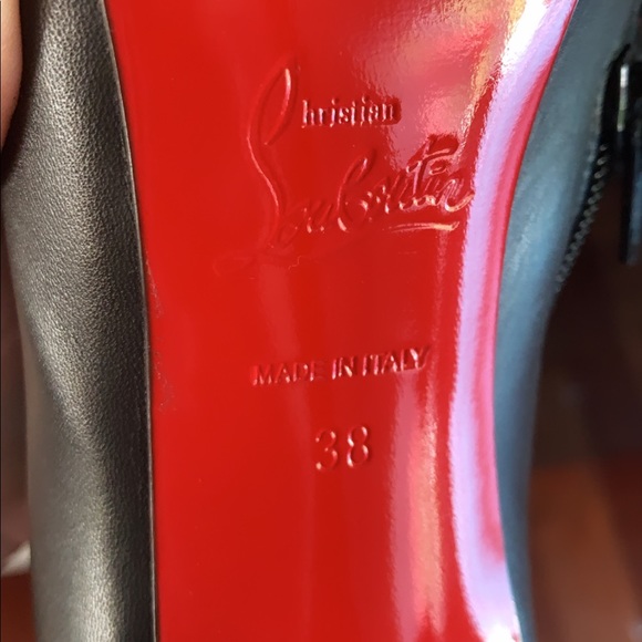 Christian Louboutin So Kate Booty - Picture 5 of 6